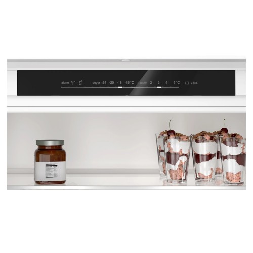 Bosch Ψυγειοκαταψύκτης Εντοιχιζόμενος KBN96VFE0 NoFrost 383Lt Υ193.5xΠ70.8xΒ54,8εκ.