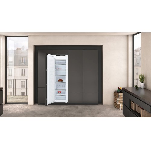 Neff Εντοιχιζόμενος Κάθετος Καταψύκτης GI7813CE0 NoFrost 212lt