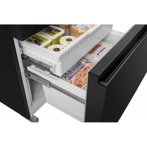 Hisense Ψυγείο Ντουλάπα RF540N4SBF2 Total NoFrost 480lt Υ181.7xΠ79.4xΒ70.6εκ. Μαύρο