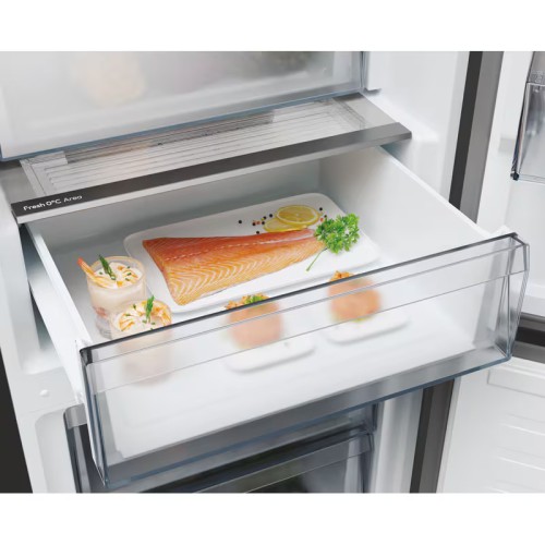 Candy Ψυγειοκαταψύκτης CNCQ4T620EB 409lt NoFrost Υ205xΠ59.5xΒ66.7εκ. Μαύρος