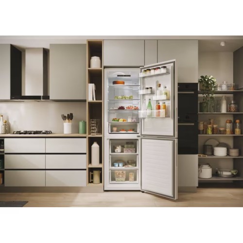 Candy Ψυγειοκαταψύκτης CNCQ2T618EW 409lt Total NoFrost Υ185xΠ60xΒ66.7εκ. Λευκό