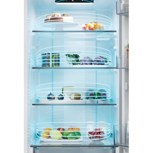 Candy Ψυγειοκαταψύκτης CNCQ2T518EB 279lt Total NoFrost Υ182.5xΠ54.5xΒ60.2εκ. Μαύρο