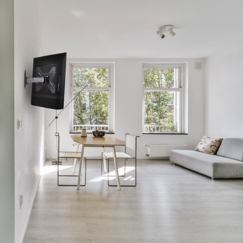  Osio OSM-82 Βάση τηλεόρασης 17