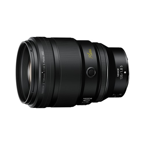 Nikon NIKKOR Z FX 135mm f/1.8 S Plena