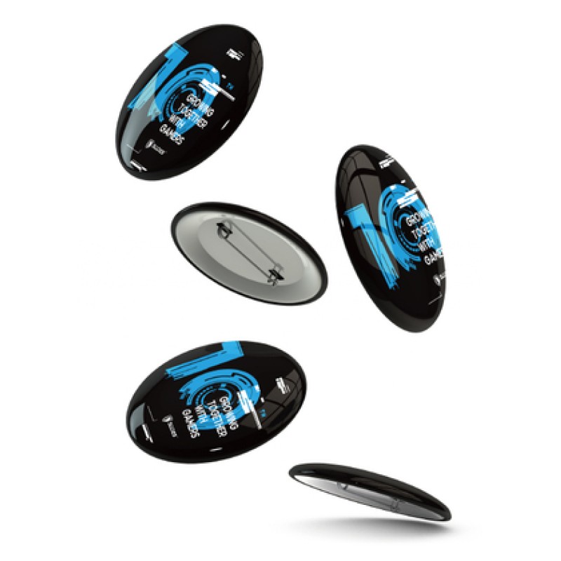 SADES SADES κονκάρδα 10th Anniversary SA-BADGE, μαύρη